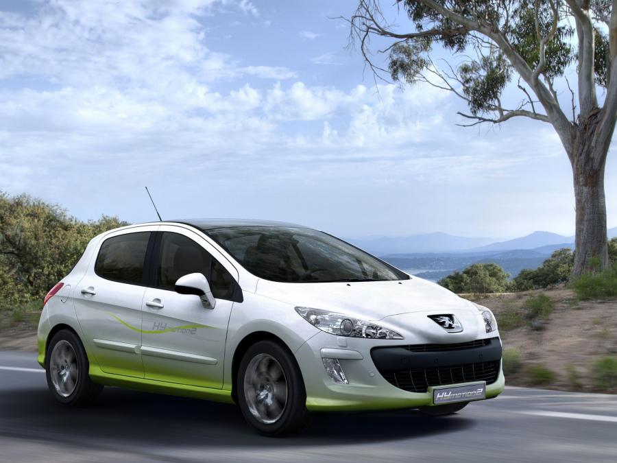  Peugeot 308 HYmotion2 Concept 2008 года  (фото 3 из 3)